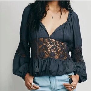 Free People Gotta Love It Peasant Top Women’s Size XS Gray Crochet